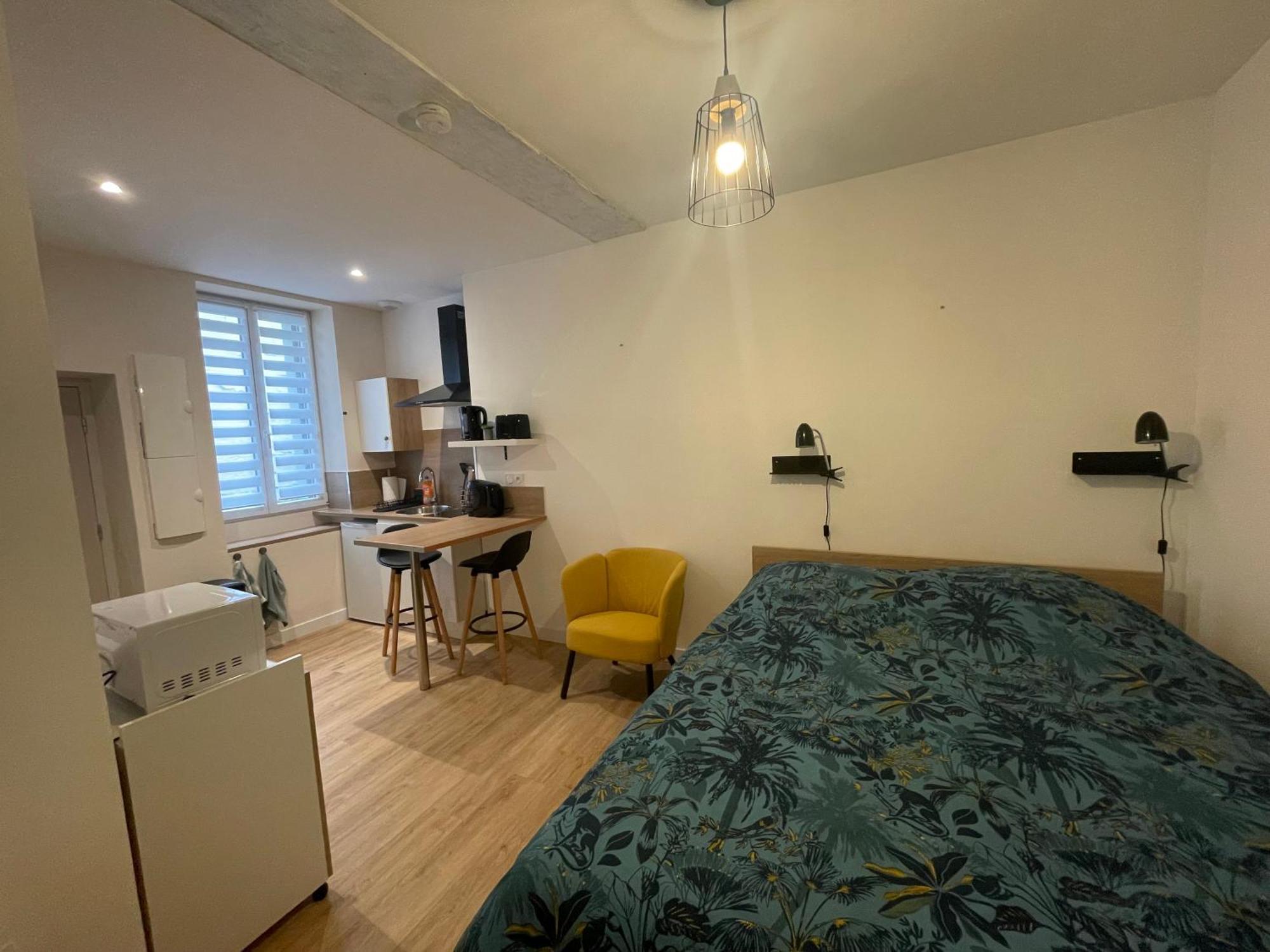 Ferienwohnung Le Logis De Lyla Loudun Exterior foto