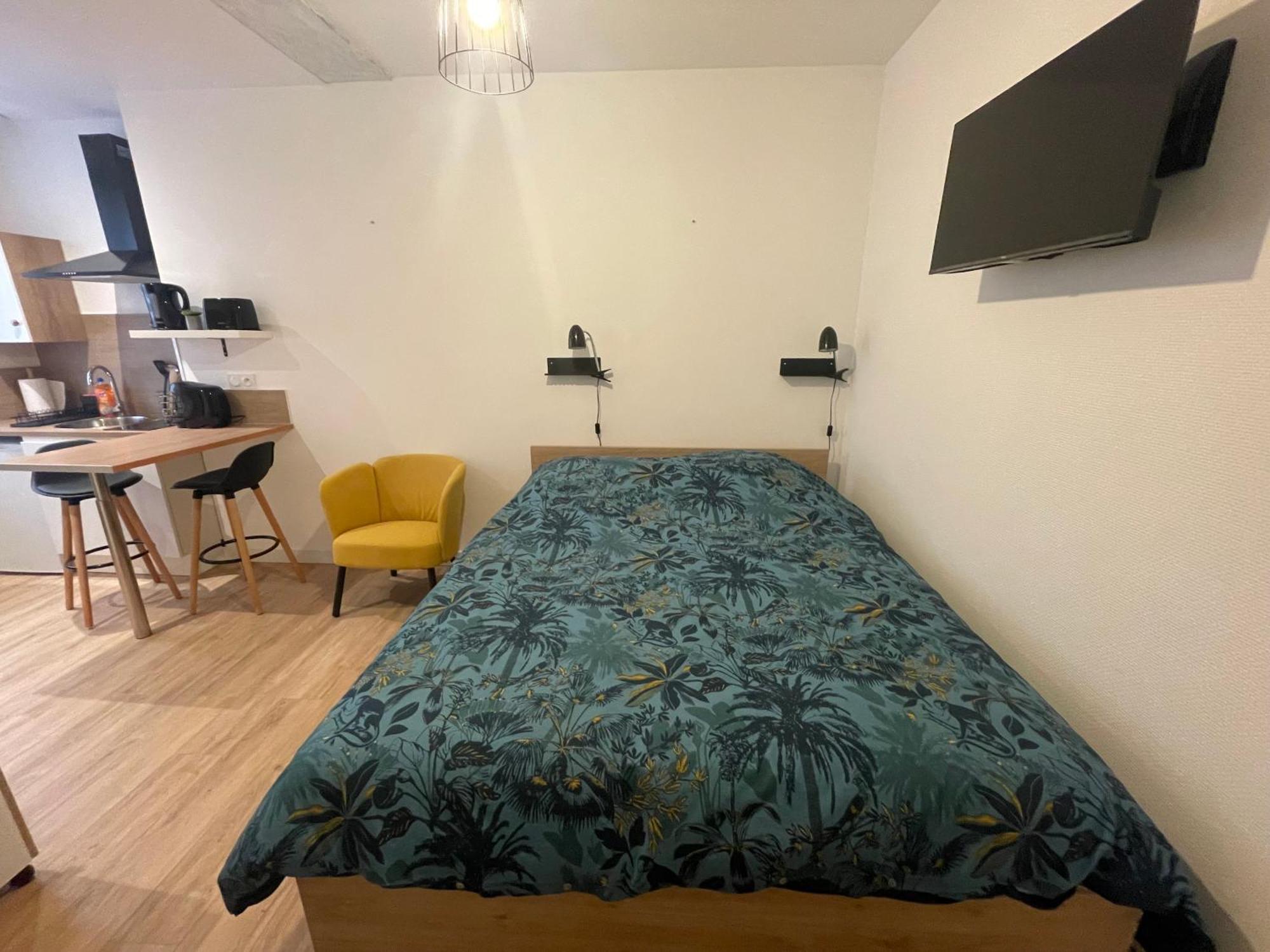 Ferienwohnung Le Logis De Lyla Loudun Exterior foto